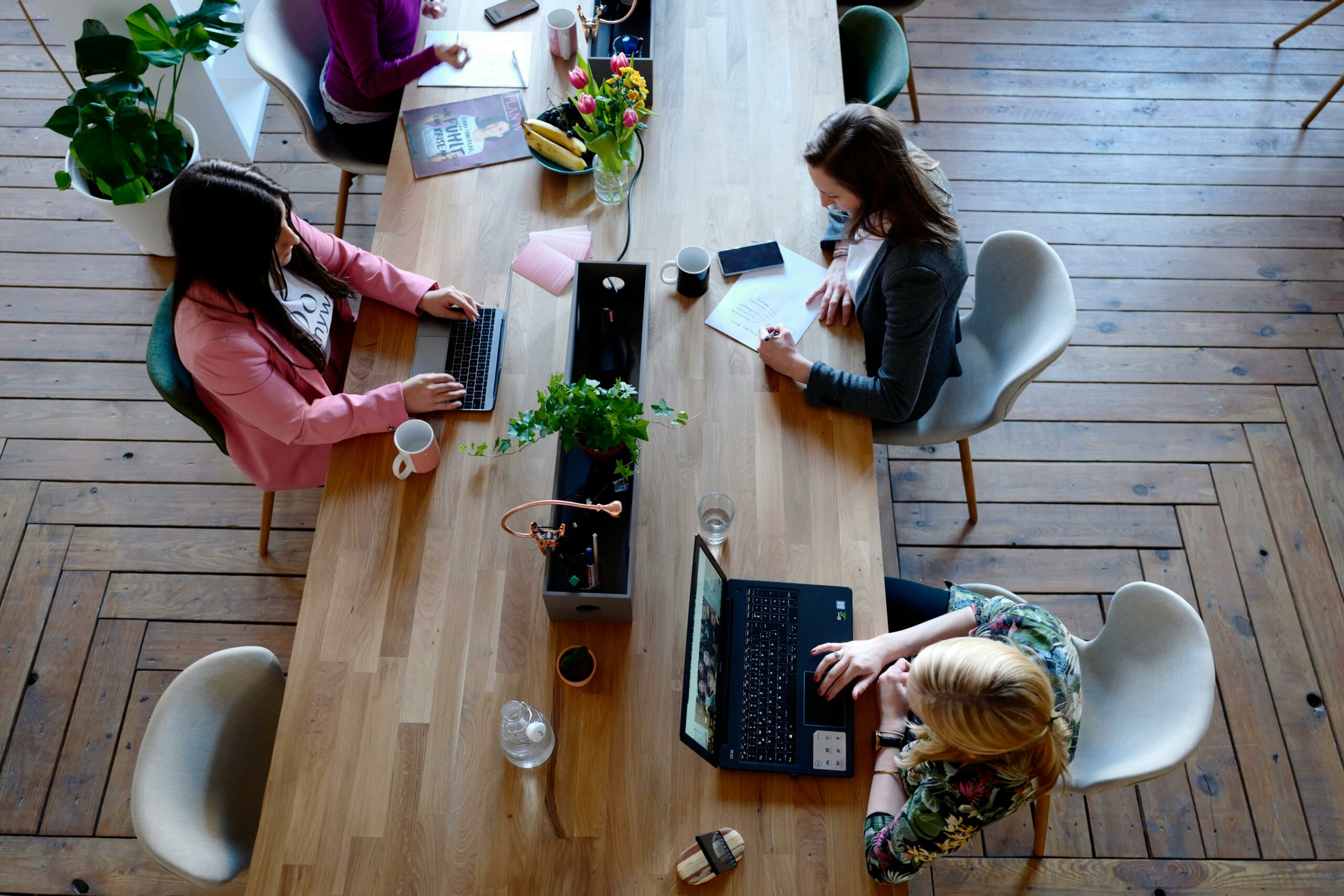Donne che lavorano